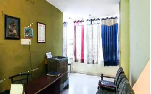 New Agra Guest House By WB Inn