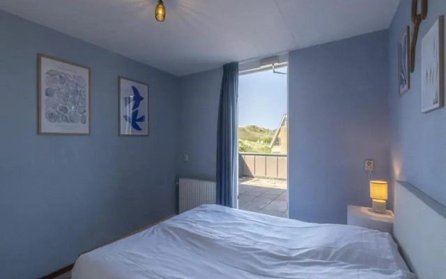 Modern Suites Near Beach