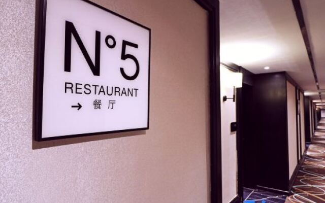 Xana Hotelle·Xining Dashizi Central Square