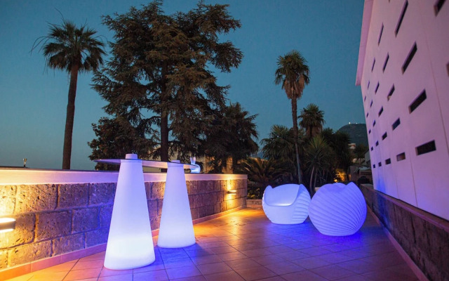 Forever luxury rooms