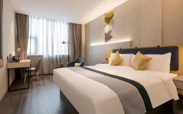 Homeinn Selected Hotel (Yunfu Yuncheng)