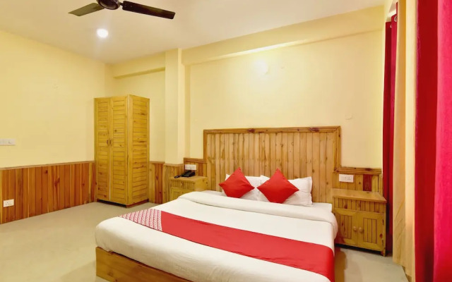 OYO 16988 Hotel White Orchid