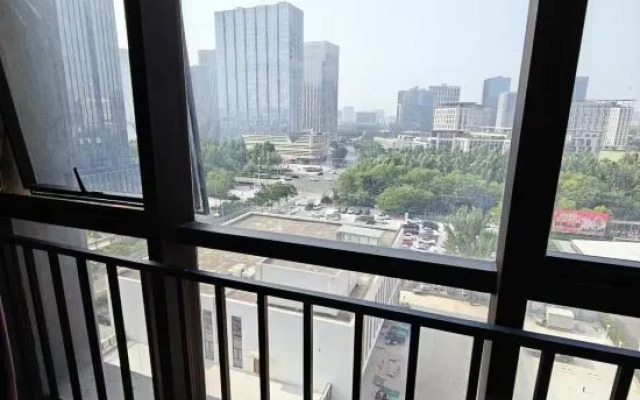 Zhengzhou Zihu Guanlan Fashion Hotel