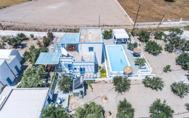 Studios Apartments Kapetanios