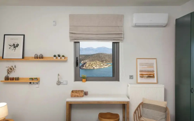 Notiko villas