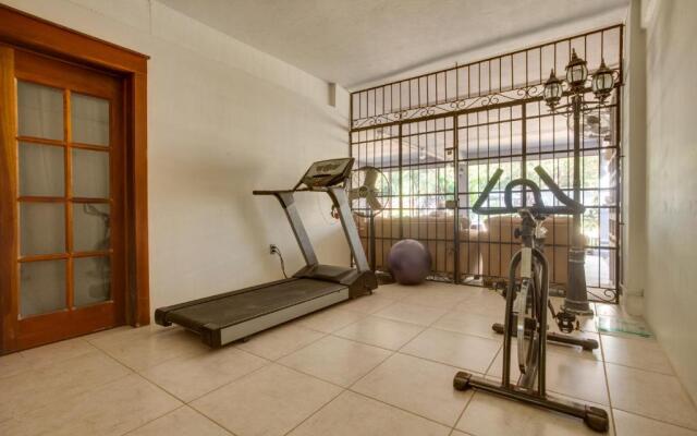 Bayshore Bijou Suites