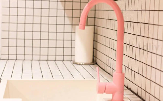 Stunning Chapel Margate Hideaway by Adliv