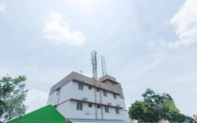 OYO Flagship 46112 Nest Residency
