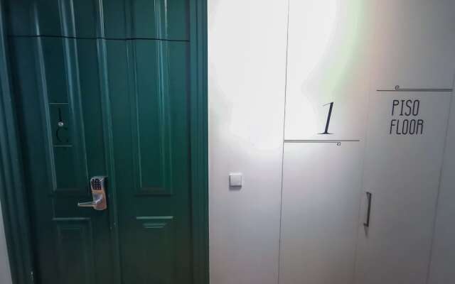 Fanqueiros Apartment
