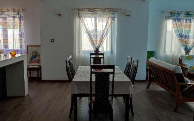 Beautiful House With Private Pool in Mauritius