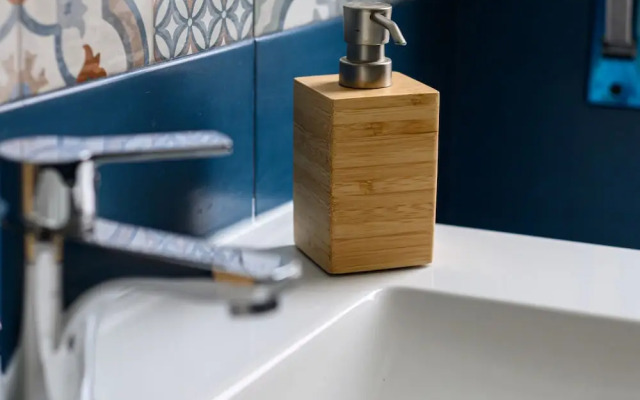 Via Coriolano 8 in Naples