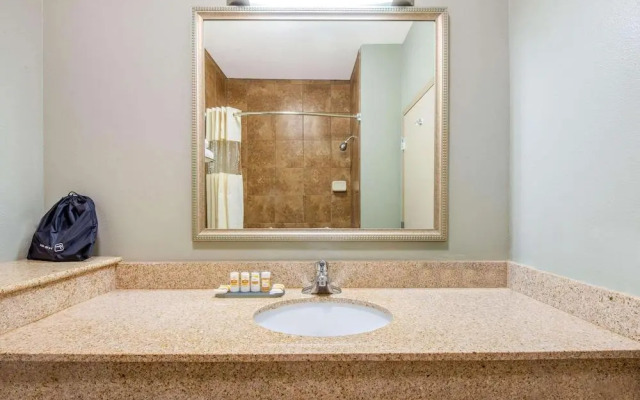 La Quinta Inn & Suites Glen Rose