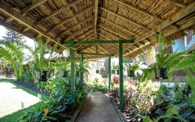 Bird of Paradise Hotel & Apartments