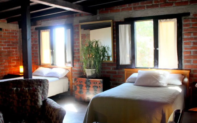 Las Orquideas Cabins
