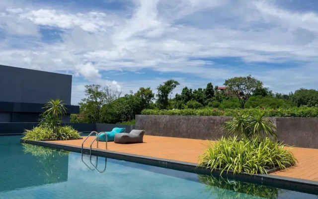 Naiharn Loft near Beach UTL B325