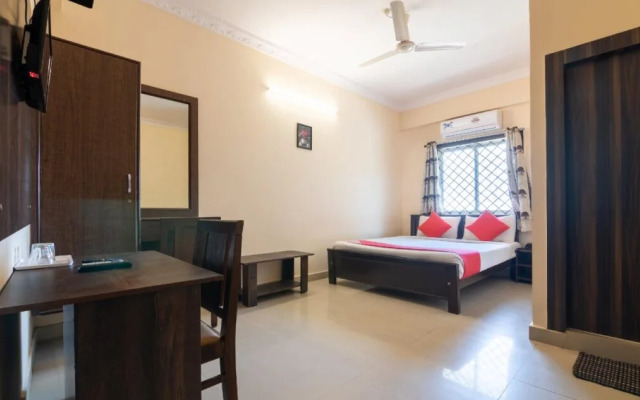 Spandana Residency By OYO Rooms