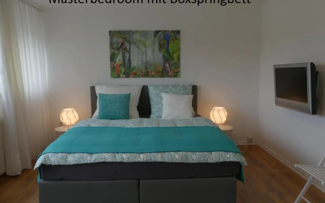 Townflat Kassel City / Privat wie im eigenen Haus / Kostenlos Parken