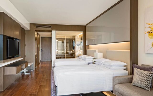 Manila Marriott Hotel at Newport World Resorts