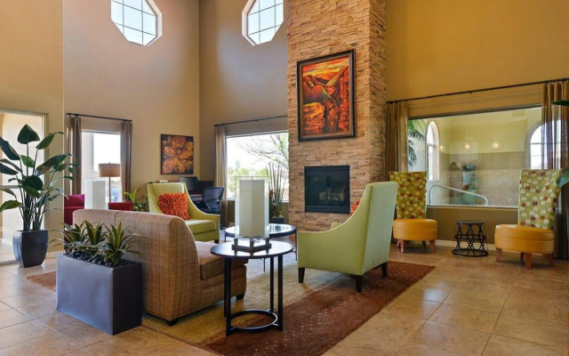 Best Western Plus Winslow Inn