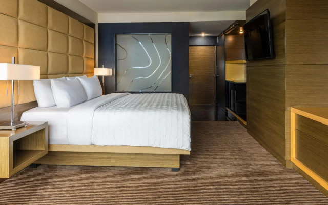 Le Meridien Panama