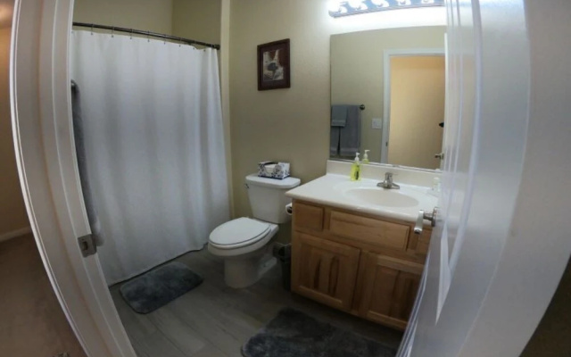 Michael Rutkowski 3 Bedroom Condo