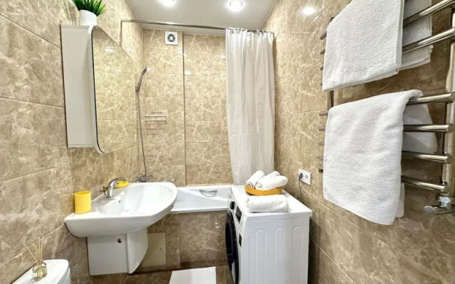 100 apartments on 83/5 Zurab Magkaev Street