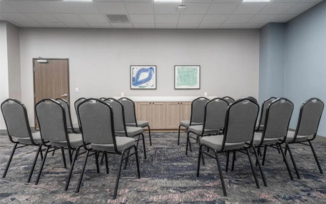 Hampton Inn By Hilton Santa Clarita-Valencia