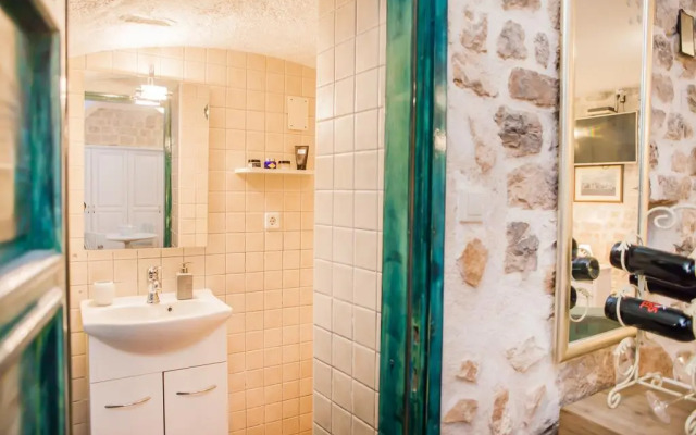 Bramasole Apartments