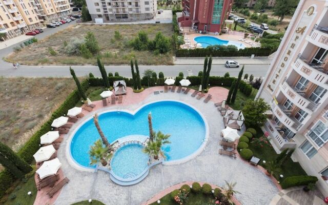 Two Bedroom Apartment with Large Balcony