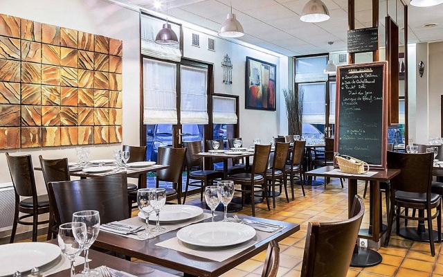 Hôtel des Arcades de Cachan Grand Paris Sud