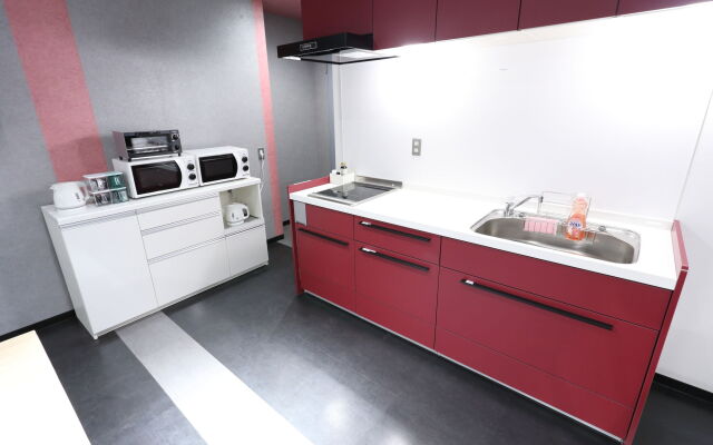 Oak Hotel Edo - Hostel