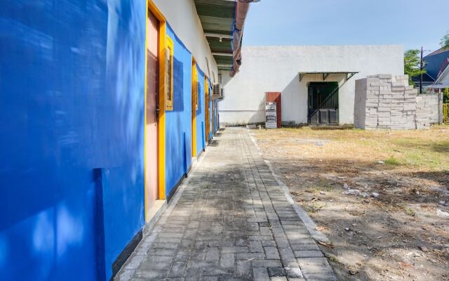 OYO Life 91544 Homestay Biru Blukid