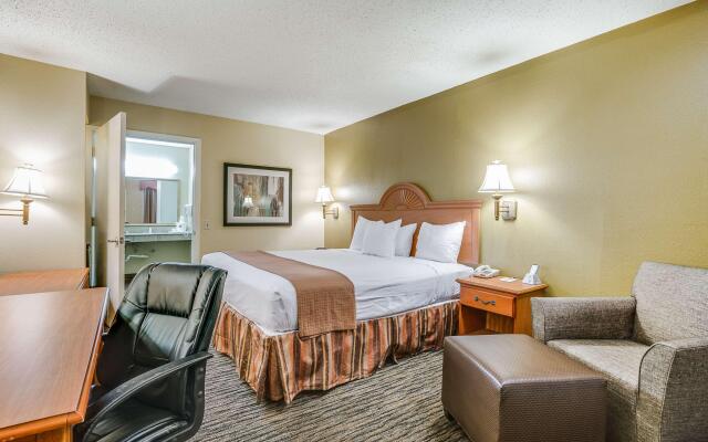 Quality Inn & Suites Dallas - Cityplace