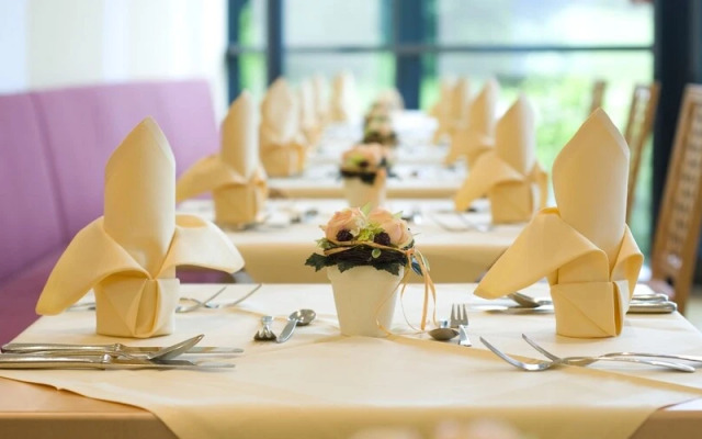 Ströbinger Hof - Therme Wellness Resort