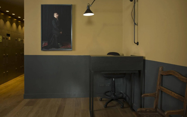 Florentin House