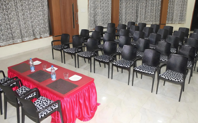 Hotel Tapovan