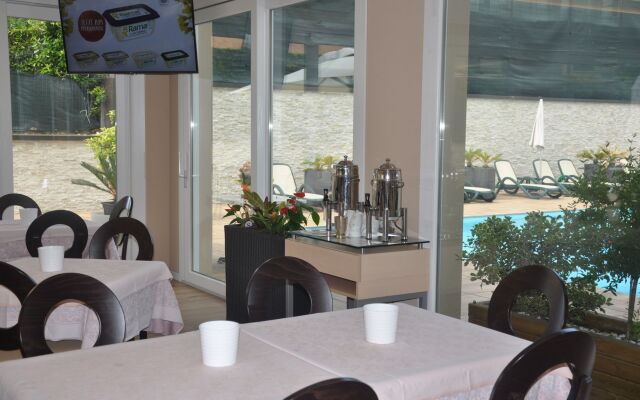 Green Park Hotel