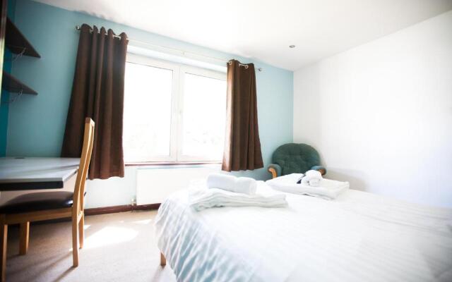 Honest University Apartment 2