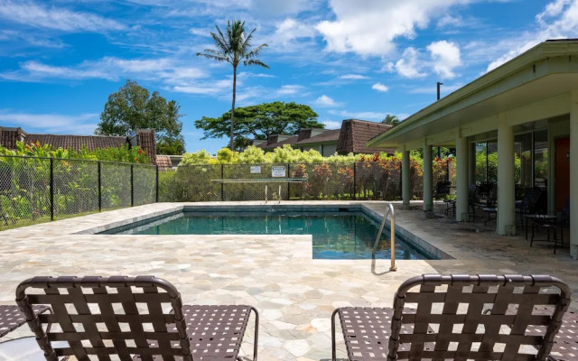 Honu Haven 2 Bedroom Condo by Redawning