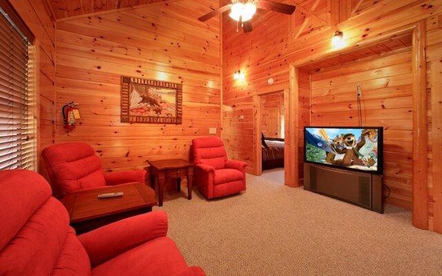 Bear Cub Lodge