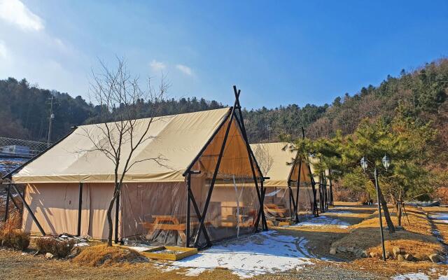 Yangpyeong Nosanpalgyung Glamping