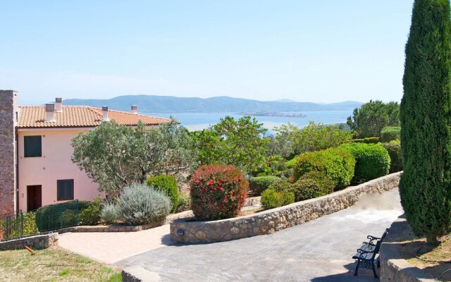 Three-room Apartment Porto Santo Stefano
