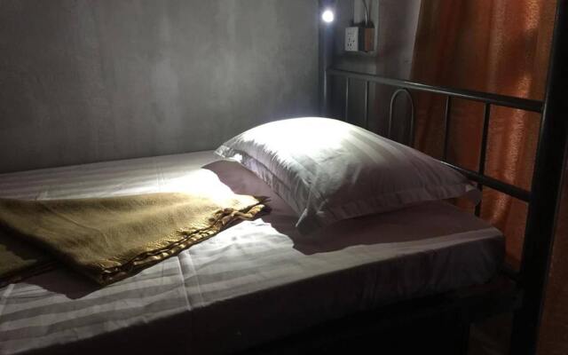 Shwe Yo Vintage Hostel