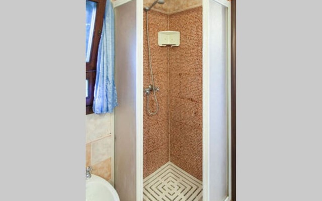 Secluded Holiday Home in Matino With Swimming Pool