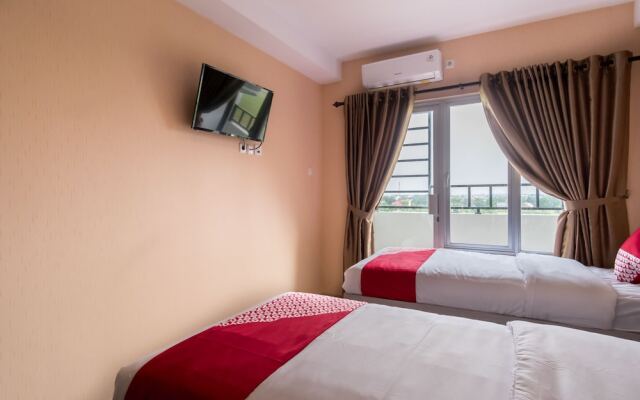 Oyo 429 Sky View Premium