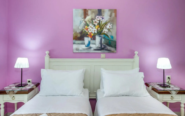 Stamatakis Boutique Studios