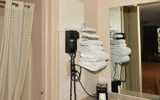 Budget Inn Columbus West