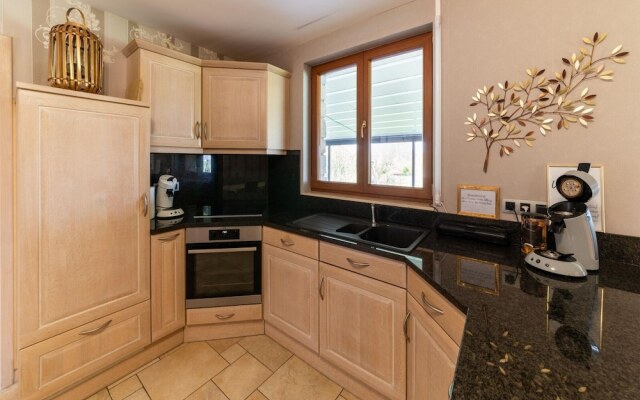 Holiday Home With Indoor Swimming Pool