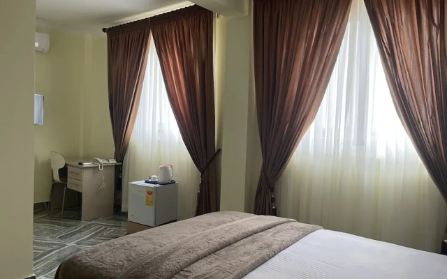Exotic Palace Hotel