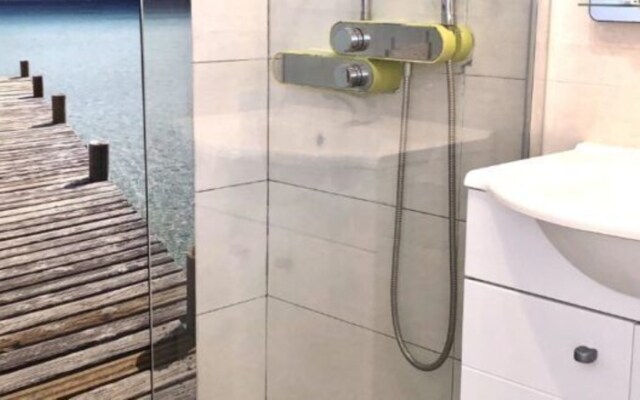 Magnifique T2 piscine mer wifi clim parking